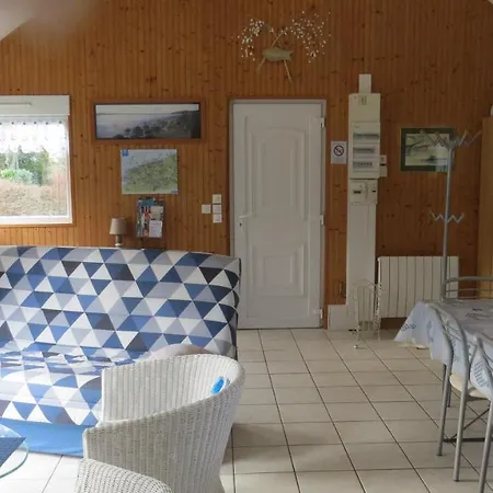 Maison Bleue Avec Jardin A 6 Km De La Mer, Parking Prive, Wifi Holiday home *